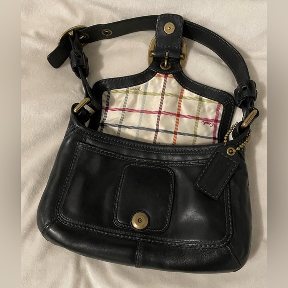 [SOLD on Depop] Authentic Vintage Coach Bag - Picture 4 of 13
